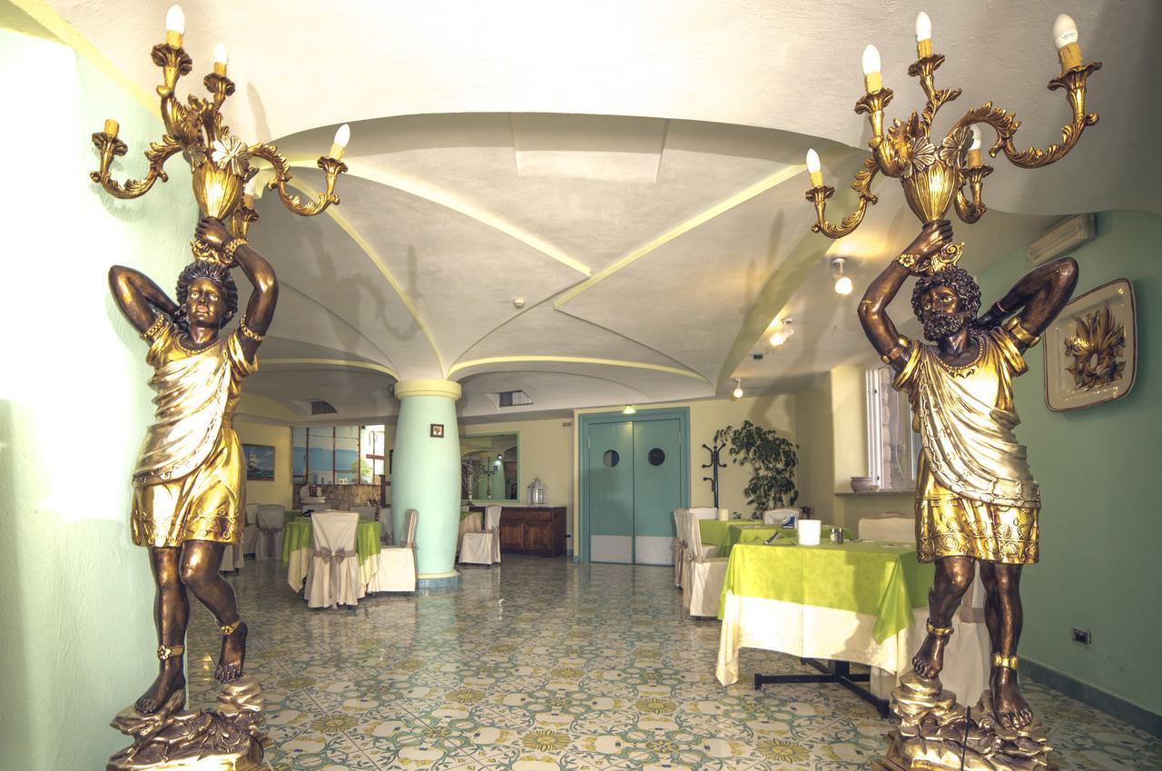 Hotel Carlo Magno Forio  Bagian luar foto