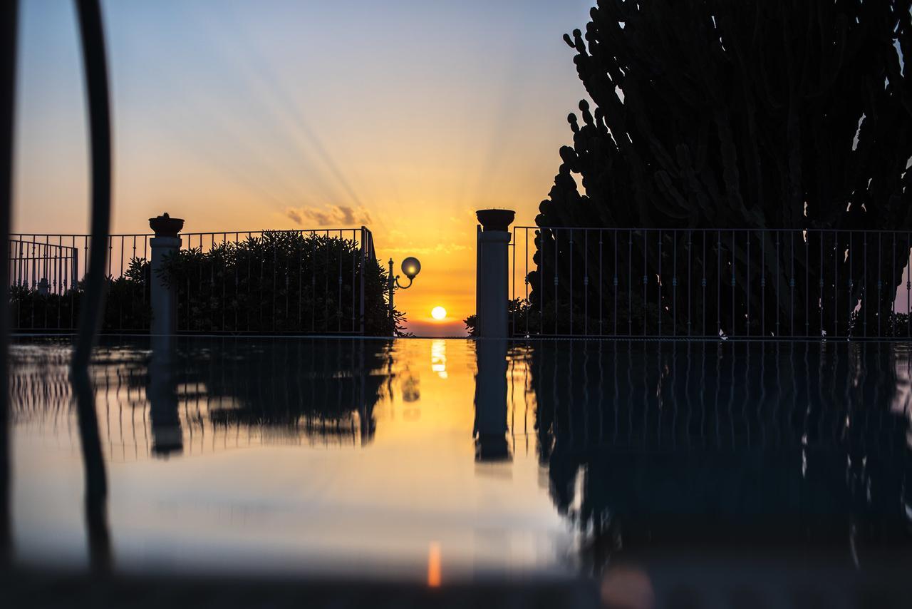 Hotel Carlo Magno Forio  Bagian luar foto