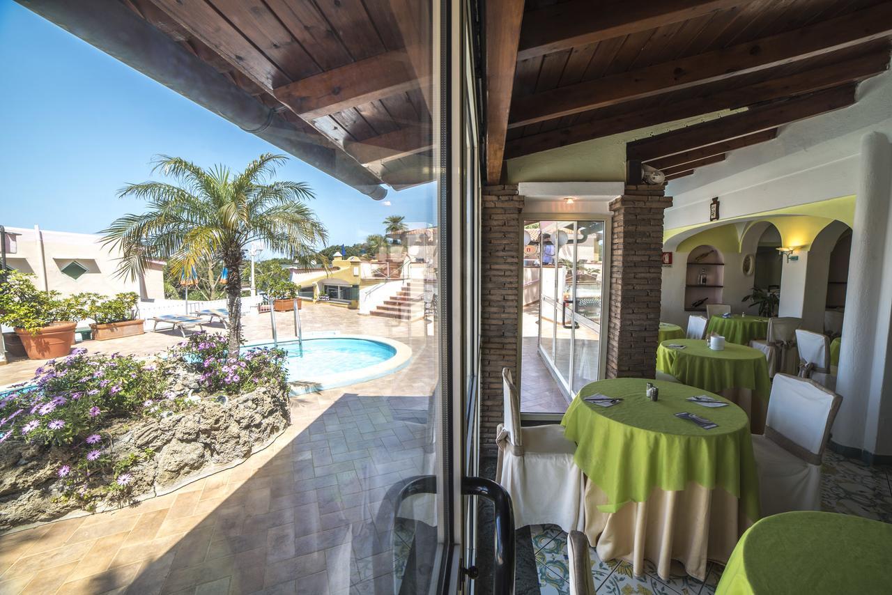 Hotel Carlo Magno Forio  Bagian luar foto